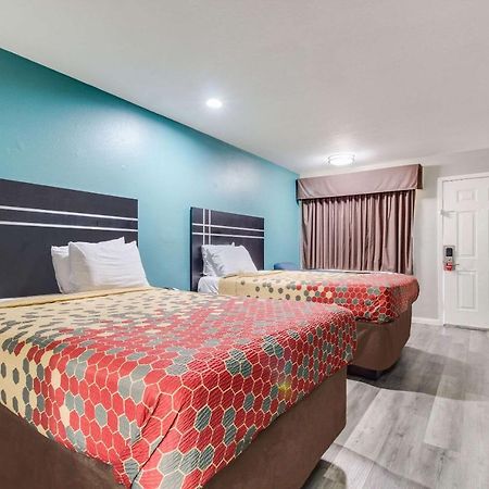 Econo Lodge Houston Brookhollow Exterior photo